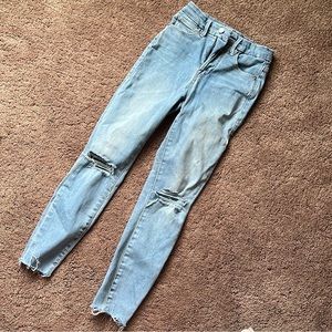 Good American light wash distressed good waist jeans